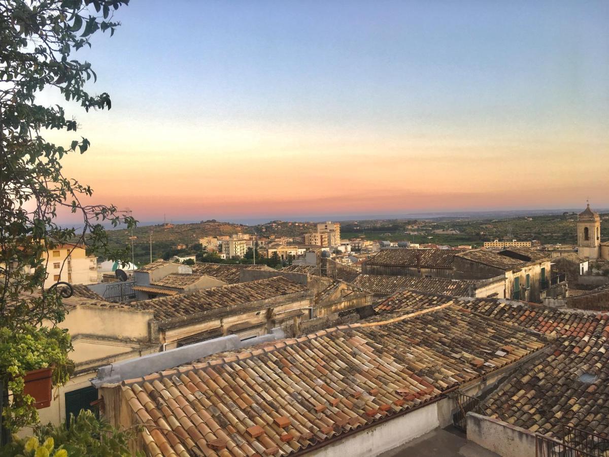 Melodia3 Suites Noto Exteriör bild