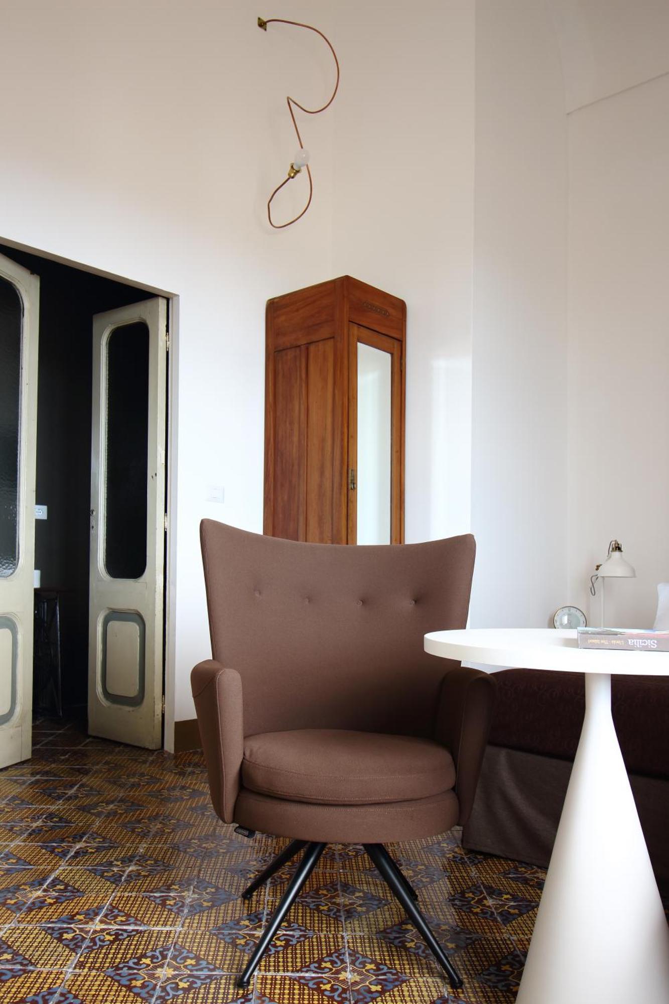 Melodia3 Suites Noto Rum bild