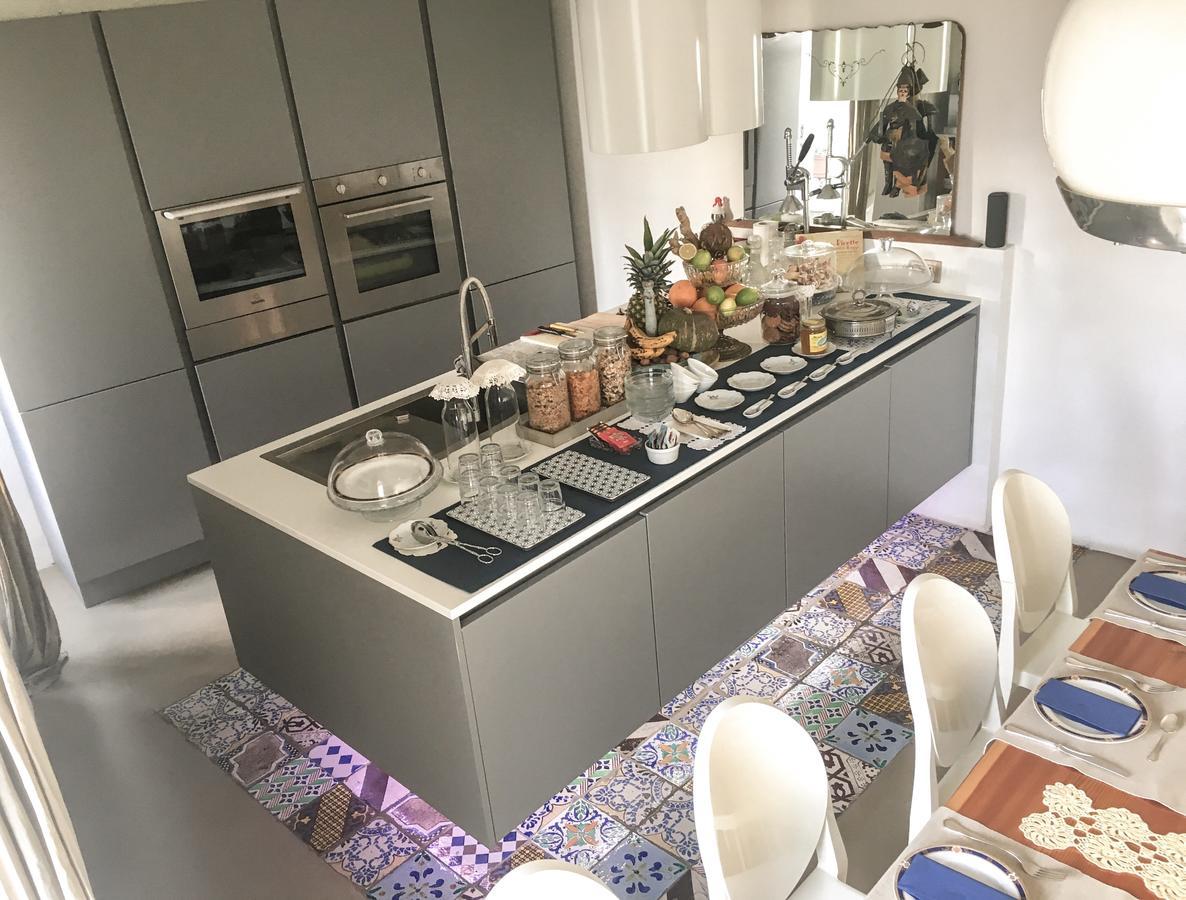 Melodia3 Suites Noto Exteriör bild